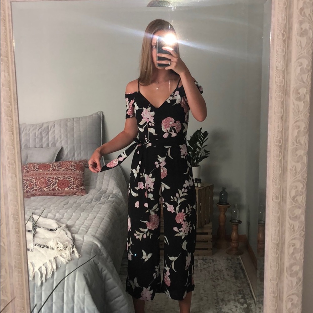 Floral chiffon jumpsuit w/ zip closure, tie-waist